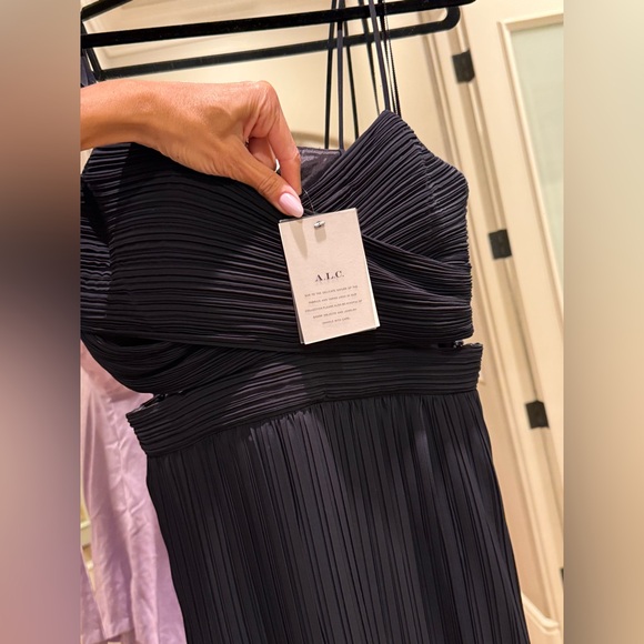 NWT $695 A.L.C. Black Pleated Cutouts Dress Size 10 - Picture 4 of 6